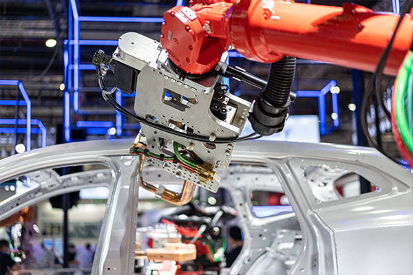 Navigating the Top Packaging Challenges in the Auto Parts Industry